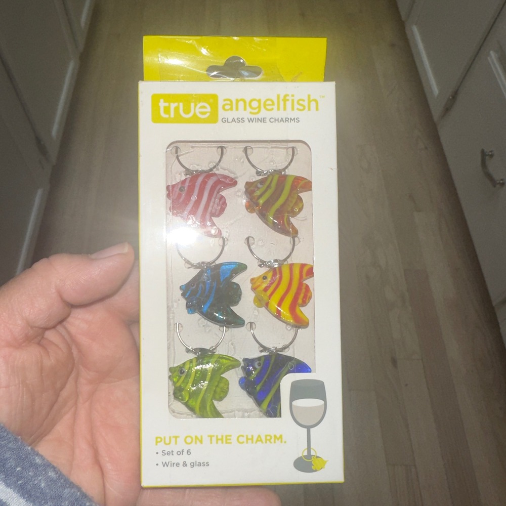 True Angelfish Glass‎ Wine Charms Set of 6 Assorted Colors Unique Fish Design